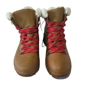 Womens Tan Memory Foam Winter Boots With Red Laces, Faux Shearling Lining.